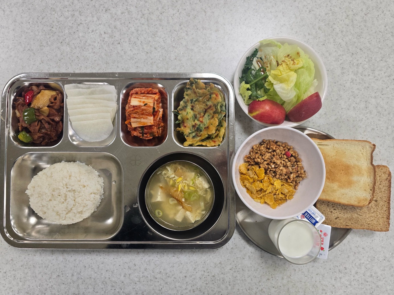 ���Ļ���