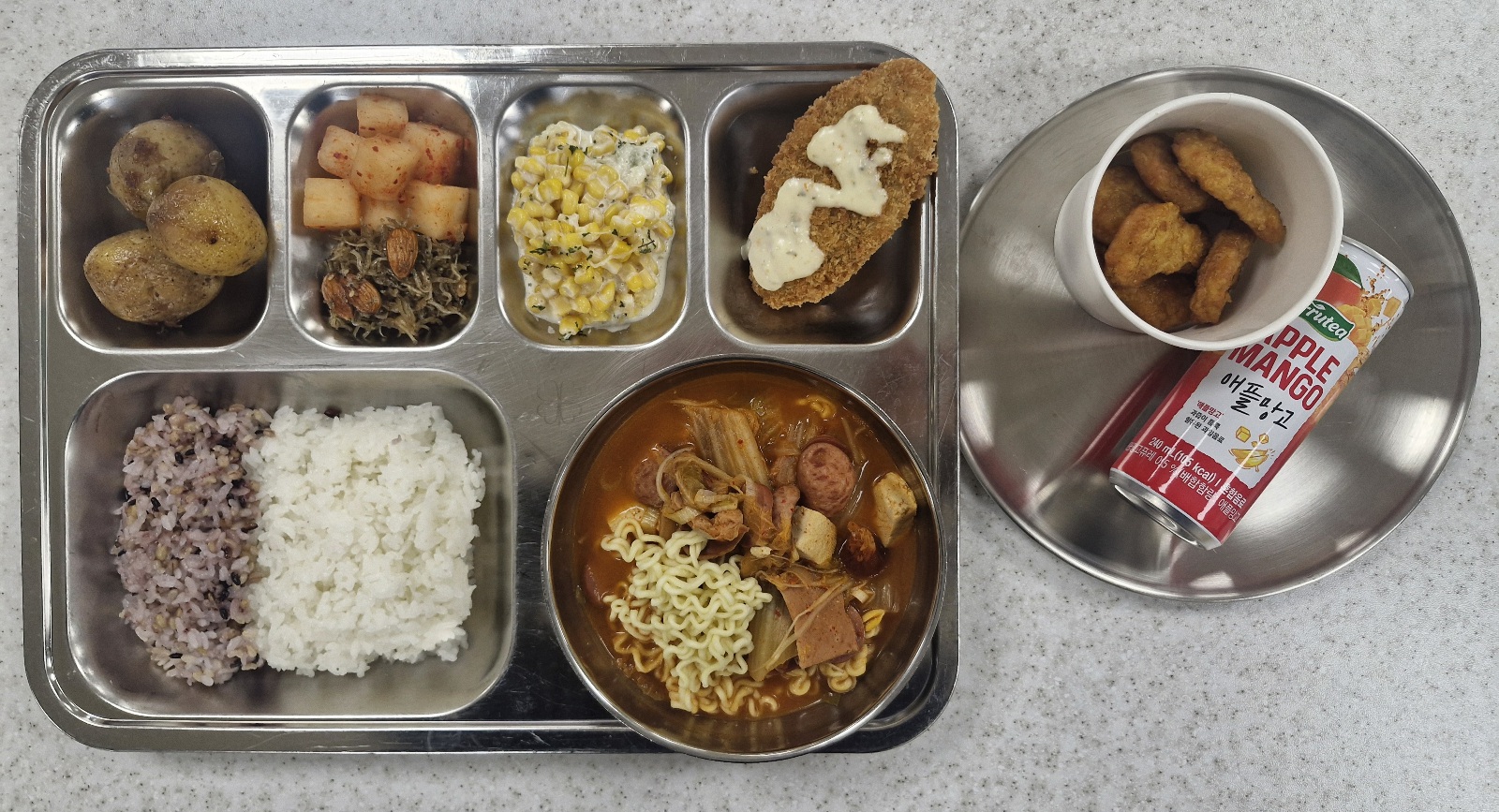 ���Ļ���