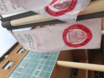 ���οܴ�ΰ� ÷���̹���