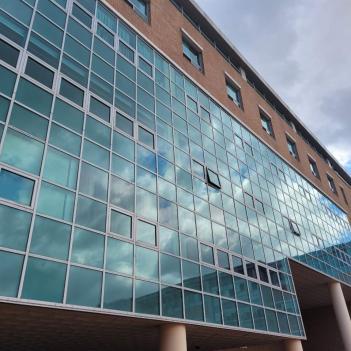 �ѱ��ܴ�ΰ� ÷���̹���