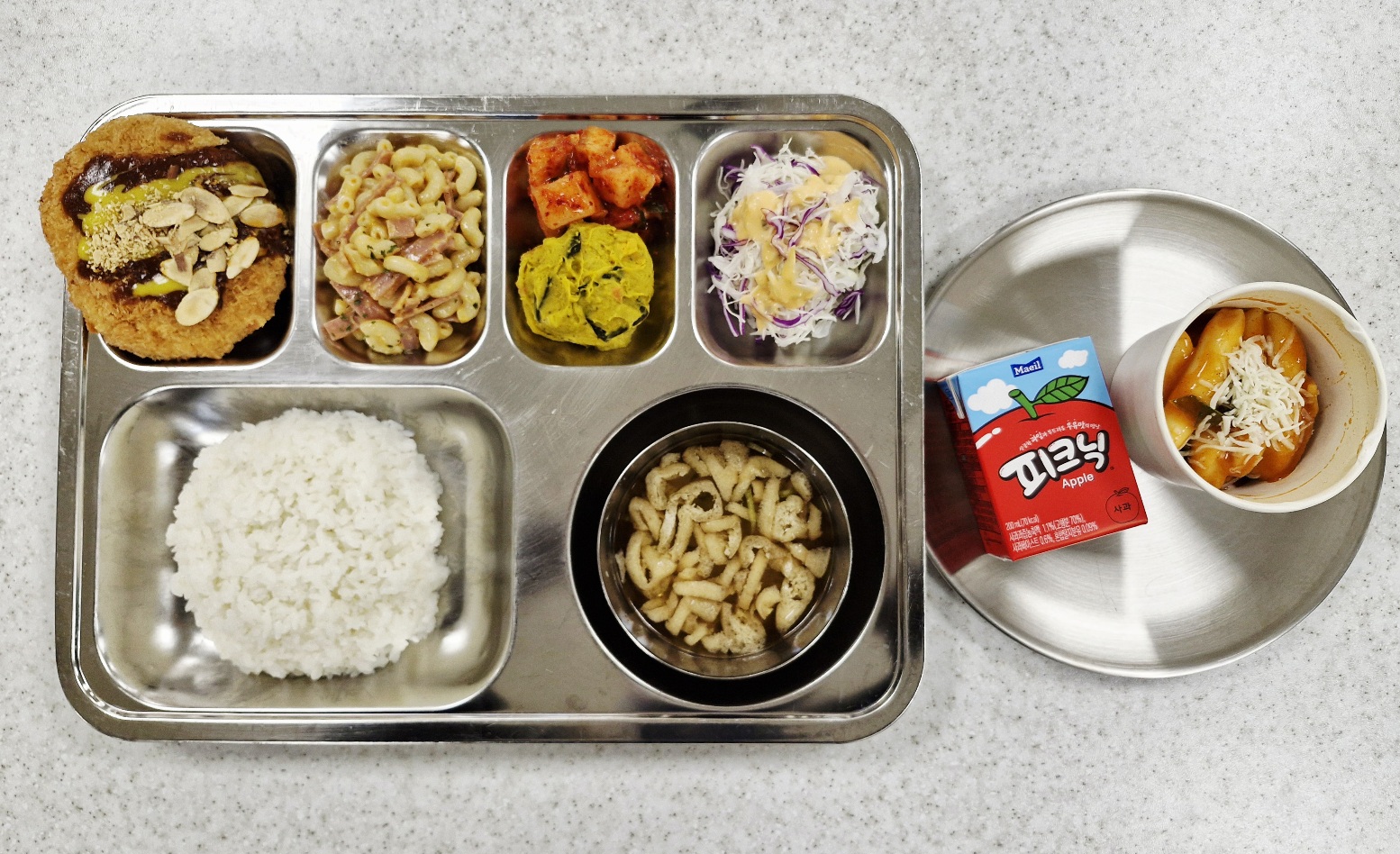 ���Ļ���