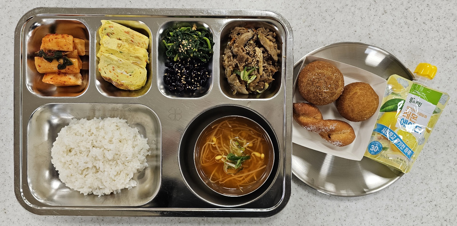 ���Ļ���