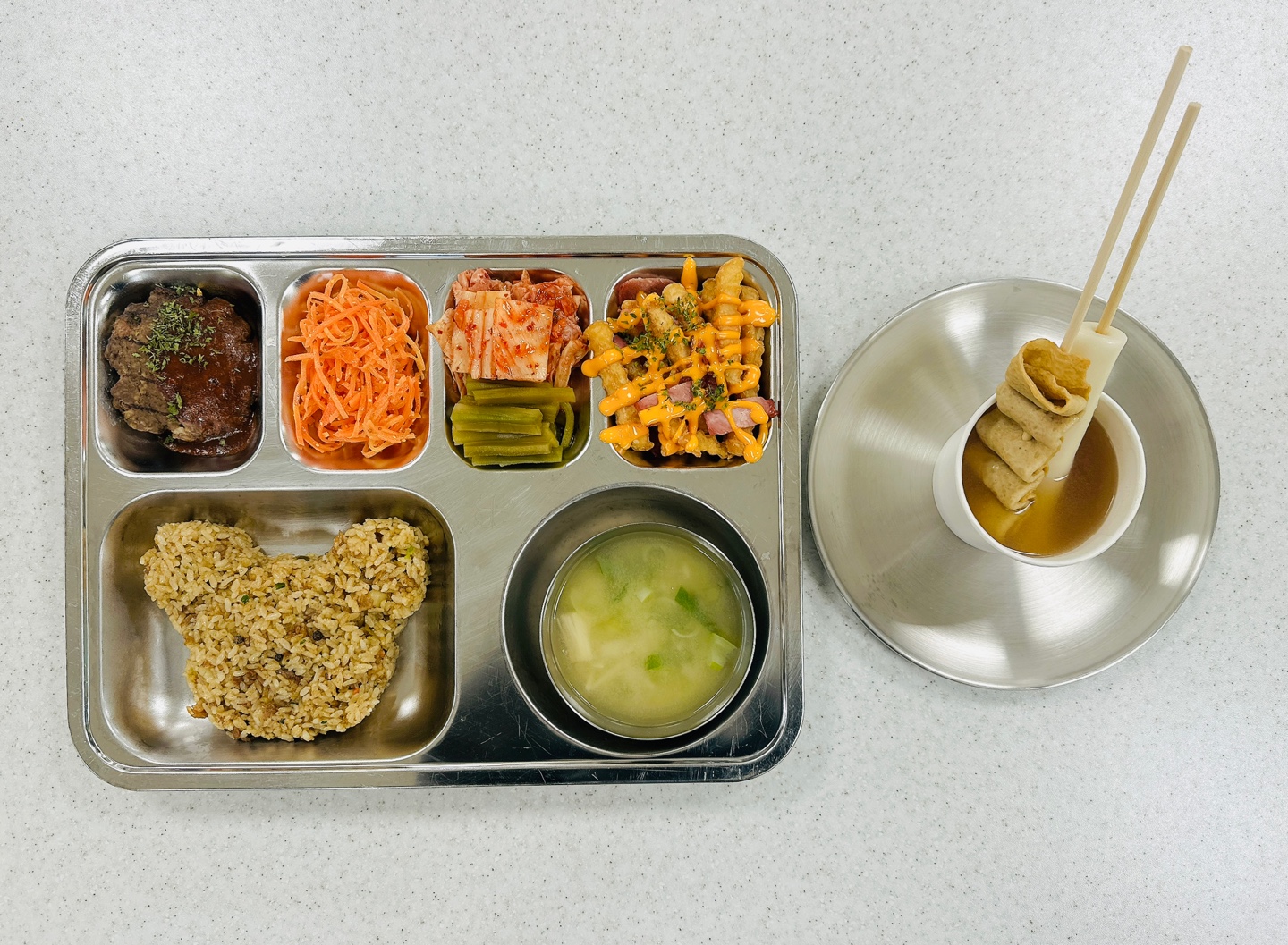 ���Ļ���